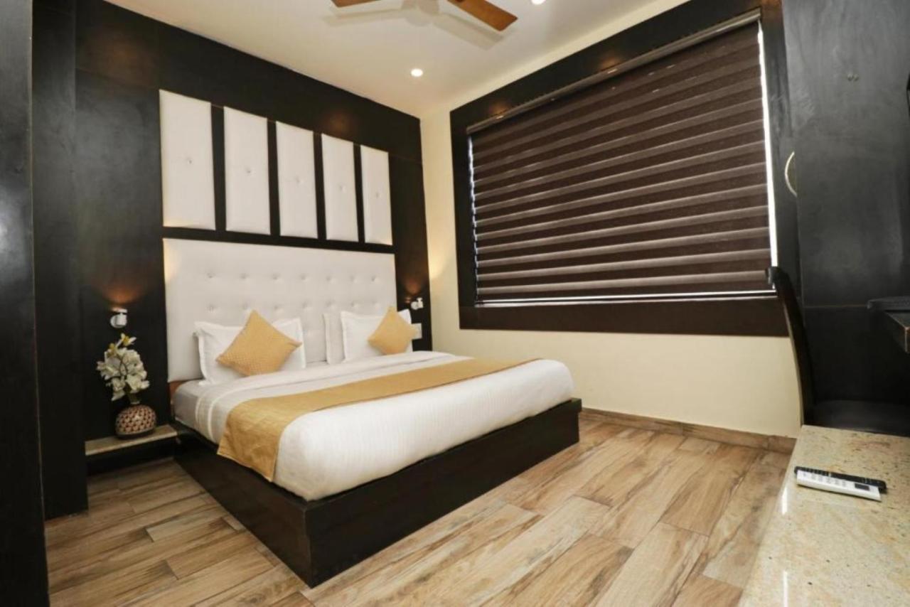 Hotel Mirage Residency - Hill View Hotel In Dharamshala Buitenkant foto